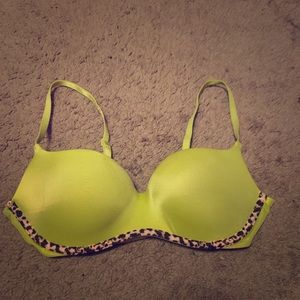 Victoria secret bra